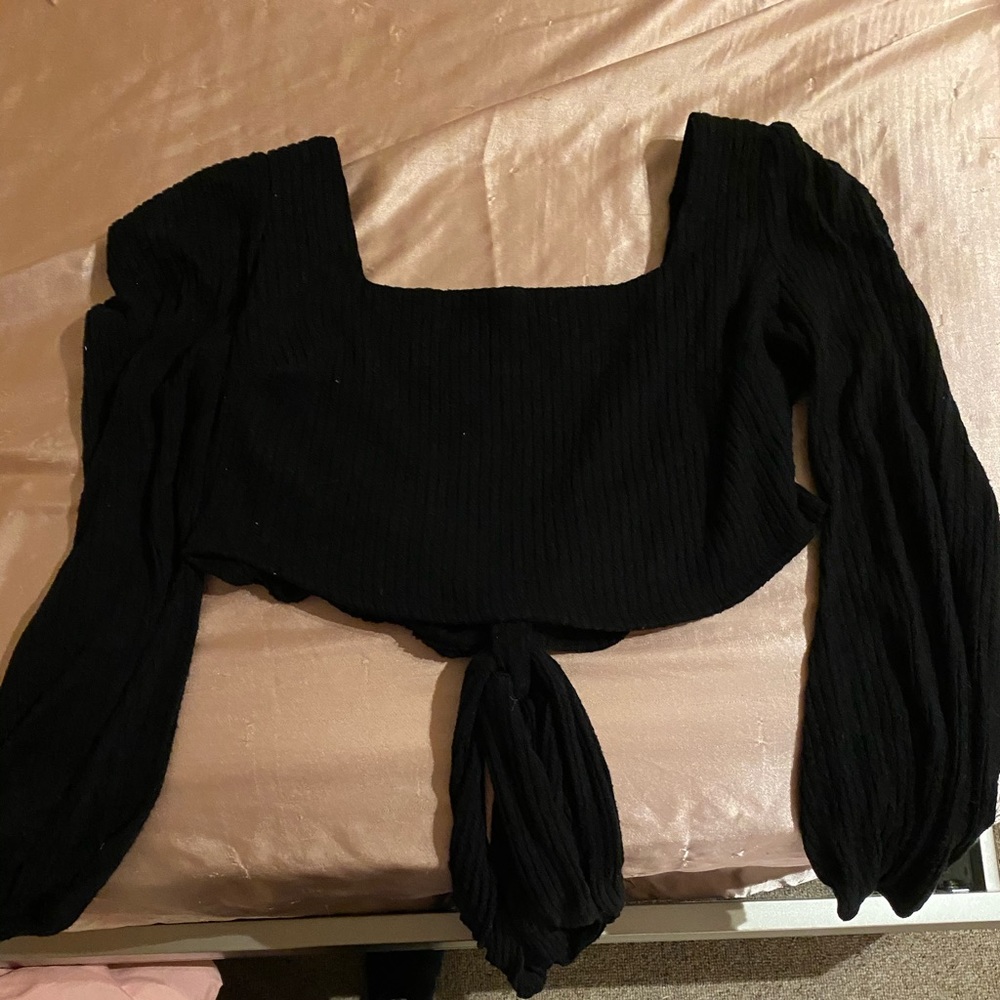 cropped wrap around